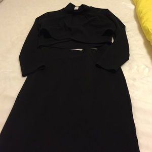 2 pcs bl. Pencil skirt keyhole top never been worn