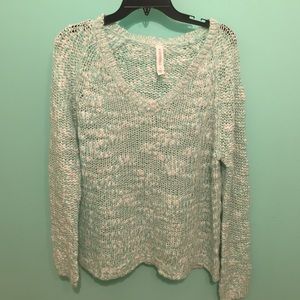 Comfortable cable knit sweater! So soft!!