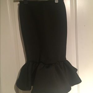 Black mermaid pencil skirt