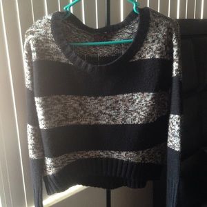 Knitted sweater crop top