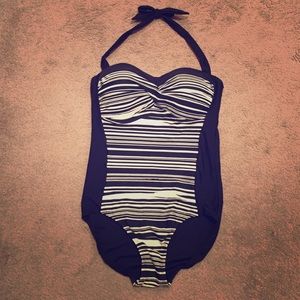 Merona (Target) Black & White One-Piece Swimsuit