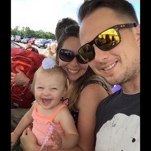 Meet your Posher, Suzanne