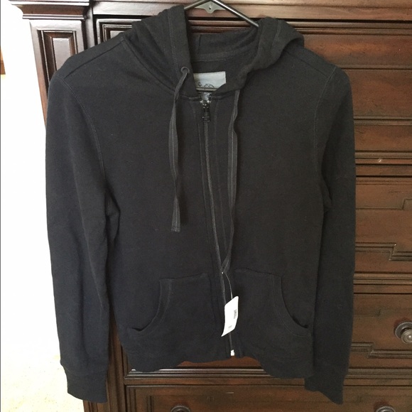 Woman's zip up hoody