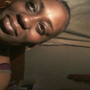 Meet your Posher, Latasha