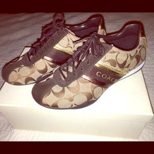 Coach Signature sneakers