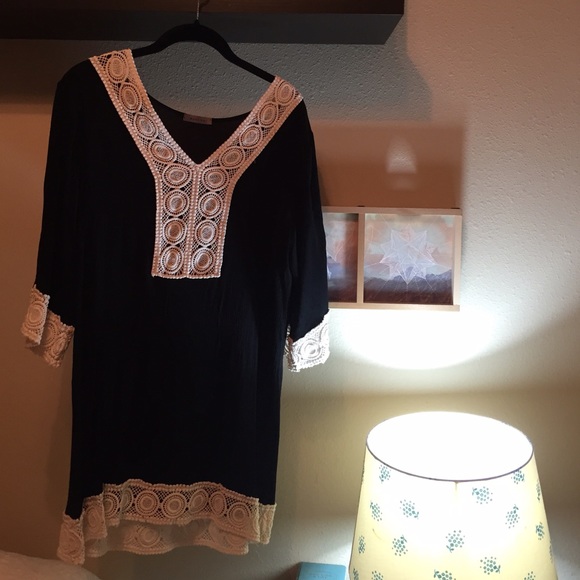 LACE TRIM BLACK DRESS