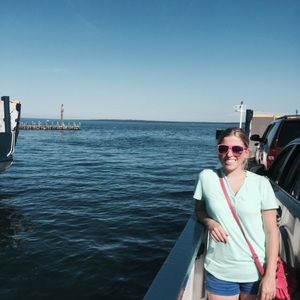 Meet your Posher, Jackie