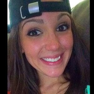 Meet your Posher, Molly