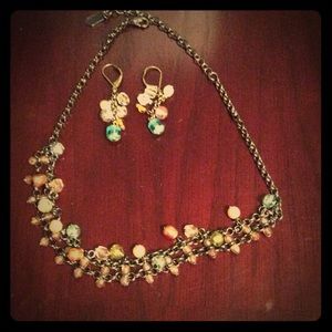 Earring and necklace set