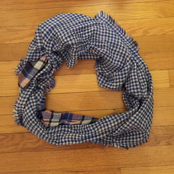 Checkered scarf - Picture 2 of 2