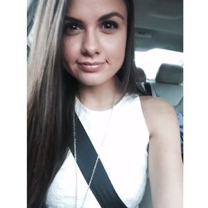 Meet your Posher, Meagan