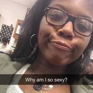 Meet your Posher, Xika