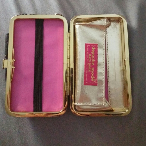 Wallet/Phone Case - Picture 3 of 3