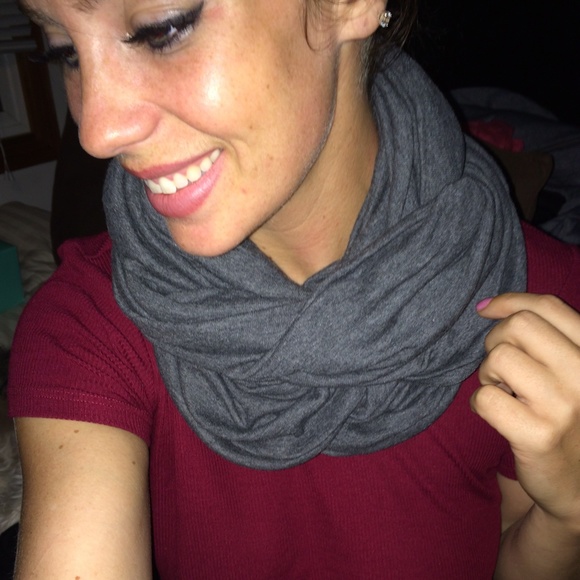 PacSun Accessories - black infinity scarf!