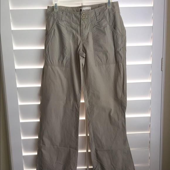 Woman's Gap pants