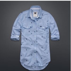 Gilly Hicks sailboat cotton button up