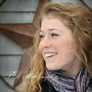 Meet your Posher, Chelsie