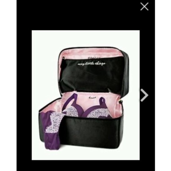 Lingerie travel case