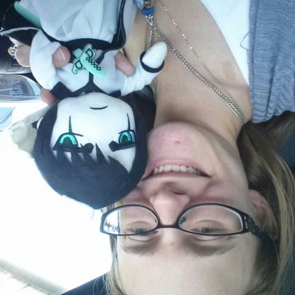 Meet your Posher, Michelle - Picture 2 of 4