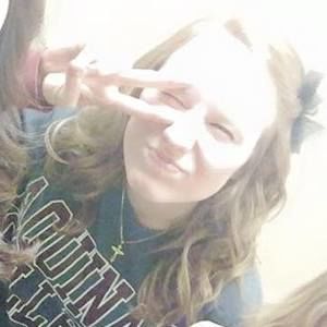 Meet your Posher, Cayleigh