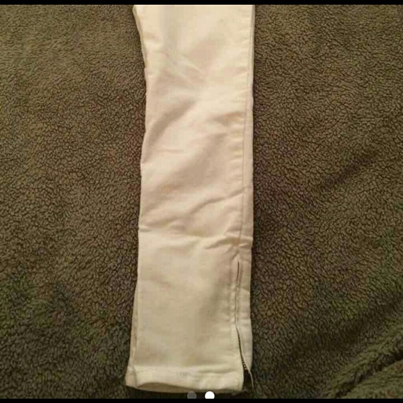 Gymboree Skinny Jeans - Picture 2 of 2