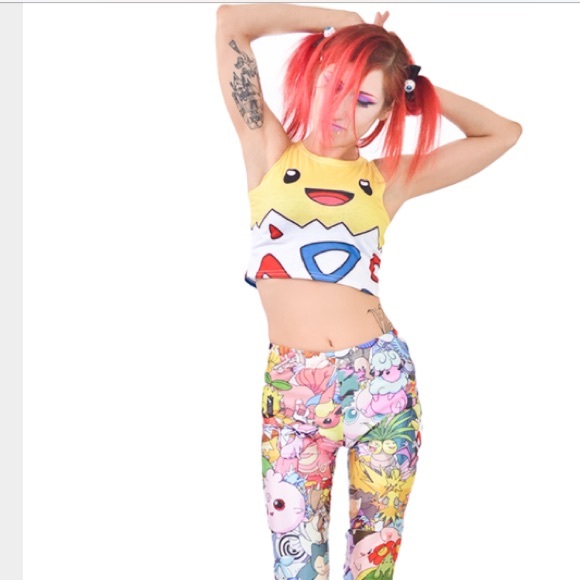 Togepi✨✨ crop top