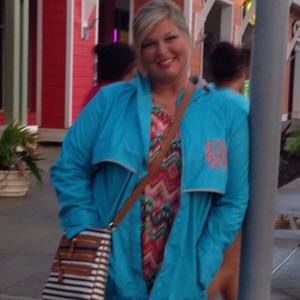 Meet your Posher, Holly