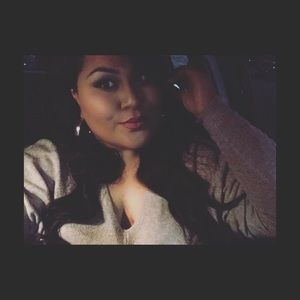 Meet your Posher, Vanessa