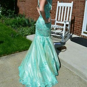 Prom dress