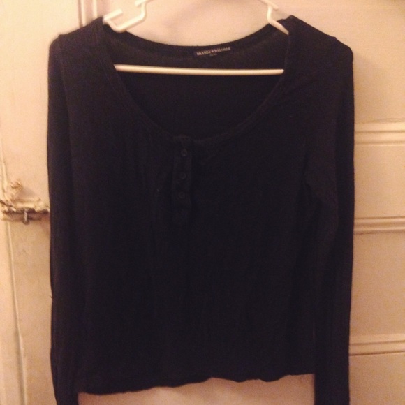 Brandy long sleeve henley
