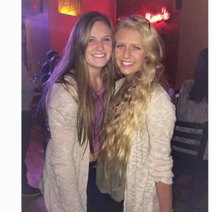 Meet your Posher, Christina