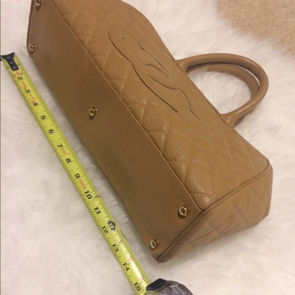 Chanel vintage bowling bag (more pics in closet) - Picture 2 of 4