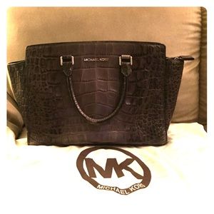 Authentic Michael Kors Handbag