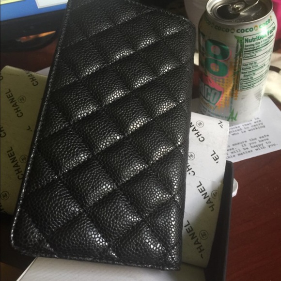 Chanel caviar wallet MAKE OFFERS - Picture 4 of 4