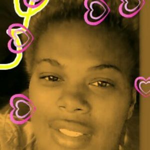 Meet your Posher, Shelly