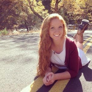 Meet your Posher, Alysa
