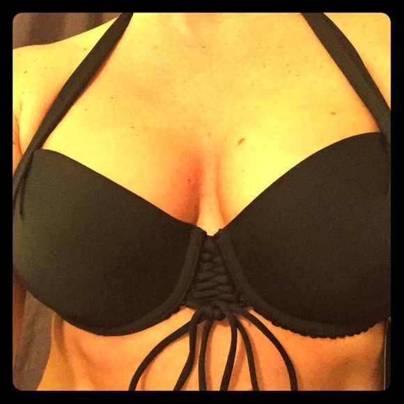 Coco Reef Bikini Top New With Tags 32D / 34D