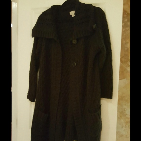 Black knitted long sweater