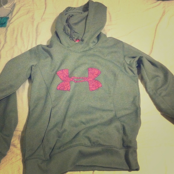 Under Armour Hoodie