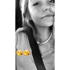 Meet your Posher, Delaney