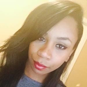 Meet your Posher, Mia