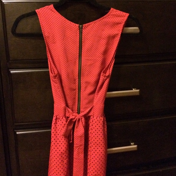 Dress - Picture 2 of 2