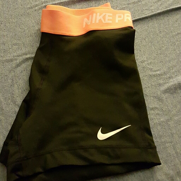 Nike Pro Short