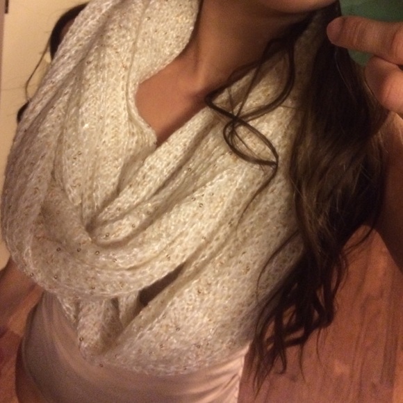 Scarf - Picture 2 of 2