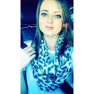 Meet your Posher, Galina