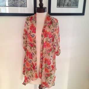 Flower jacket with spikes