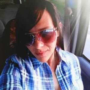 Meet your Posher, Suzanne