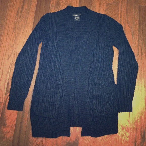 Knitted cardigan