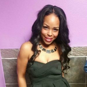 Meet your Posher, Chanel