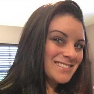 Meet your Posher, Yvette